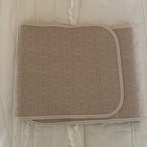 Belly Bandit. Worn once. Excellent condition. Sz Sm.